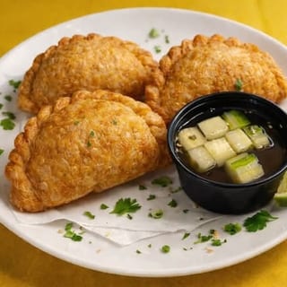 Chicken Curry Puffs